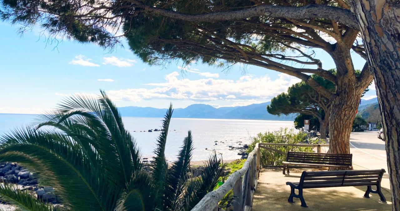 Appartamento Perla Bianca, Con Wifi E Air Con Cala Gonone Dış mekan fotoğraf